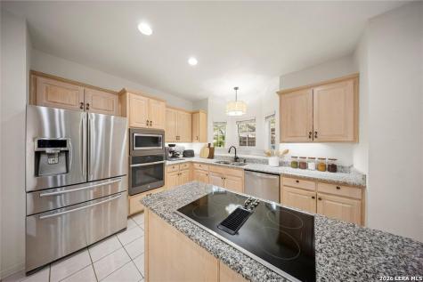 2231 Bentoak San Antonio TX 78248