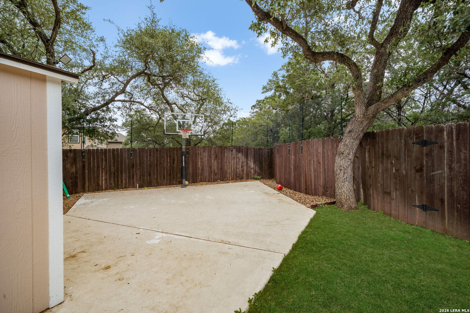 1729 Dancing Eagle San Antonio TX 78258