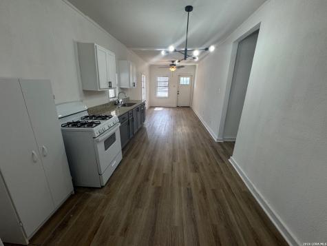 1409 Flanders San Antonio TX 78211