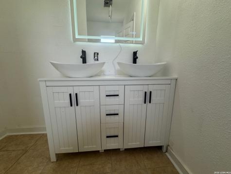 1409 Flanders San Antonio TX 78211