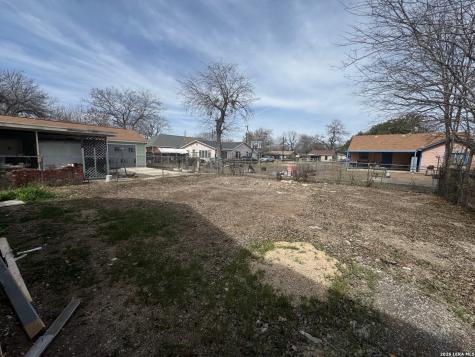 1409 Flanders San Antonio TX 78211