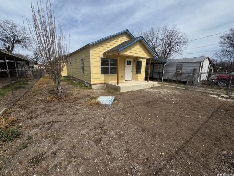 1409 Flanders San Antonio TX 78211
