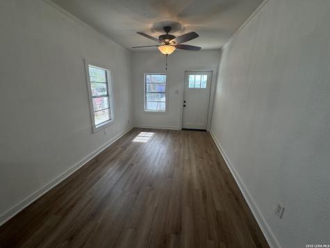1409 Flanders San Antonio TX 78211