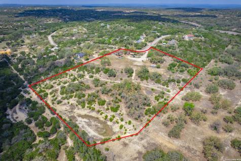 1691 Circle Acres Bulverde TX 78163