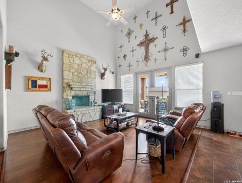 1691 Circle Acres Bulverde TX 78163