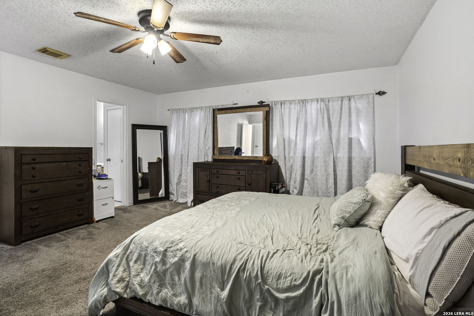 6811 Barton Rock San Antonio TX 78239