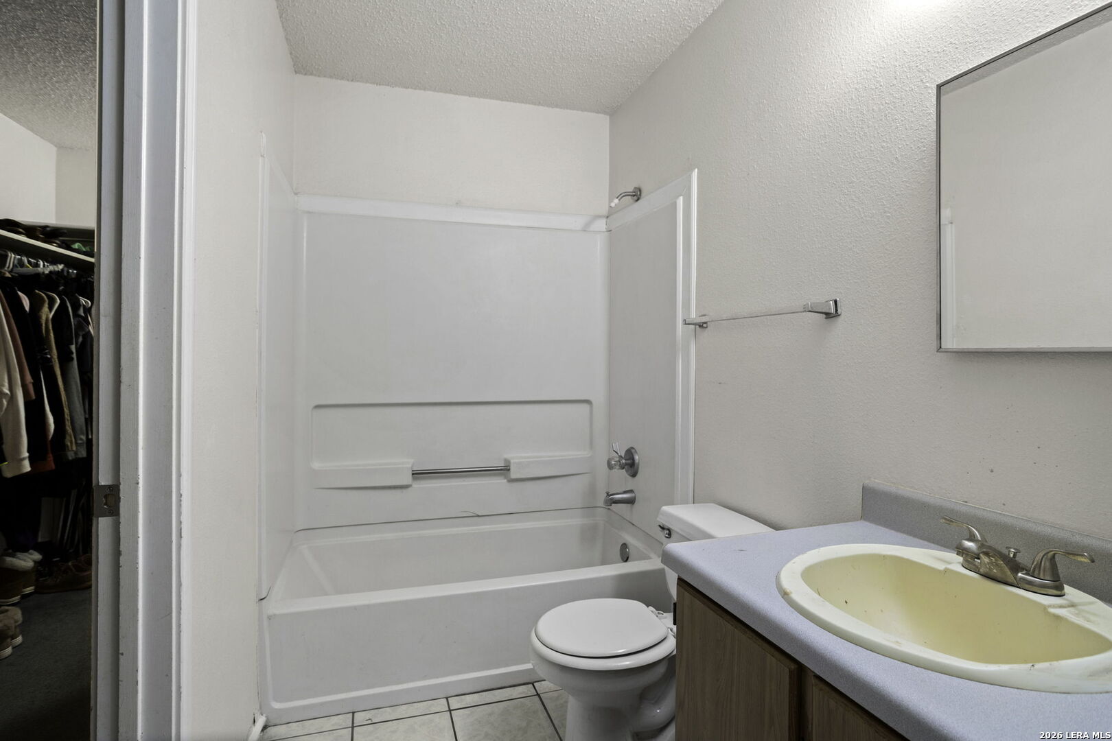 6811 Barton Rock San Antonio TX 78239