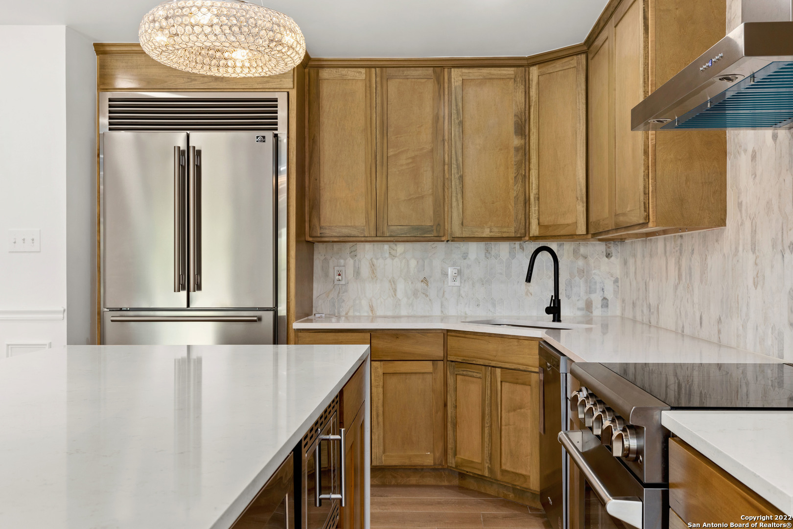 3815 W Songbird San Antonio TX 78229