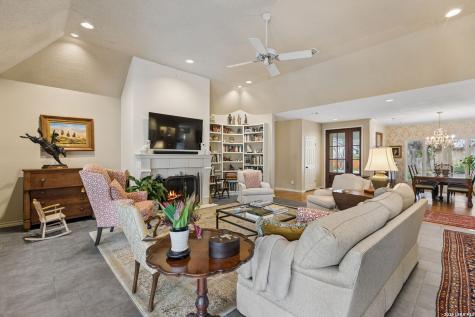 103 Granburg San Antonio TX 78218