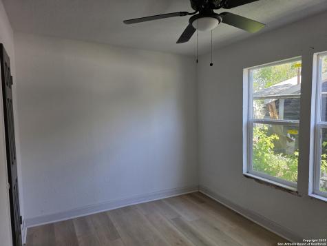 315 Muegge San Antonio TX 78202