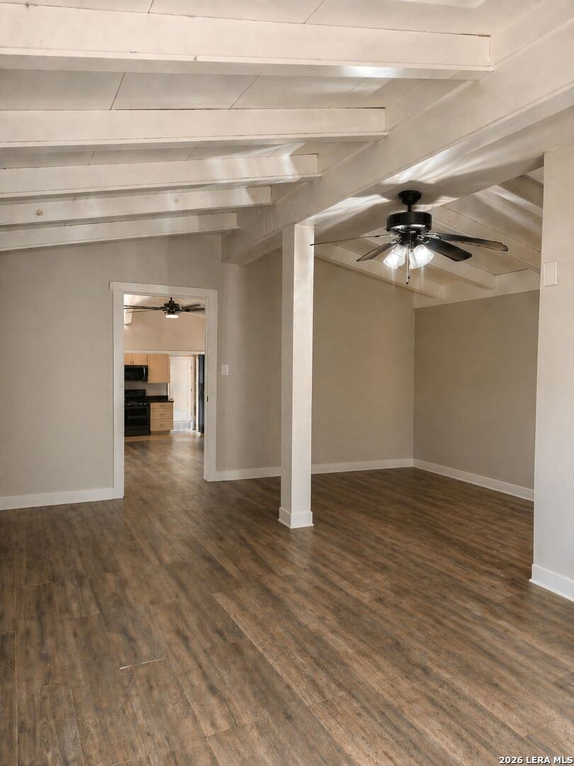 1237 Wiltshire Avenue Terrell Hills TX 78209