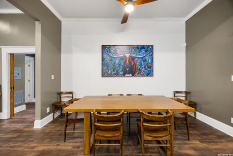 130 Delaware Street San Antonio TX 78210