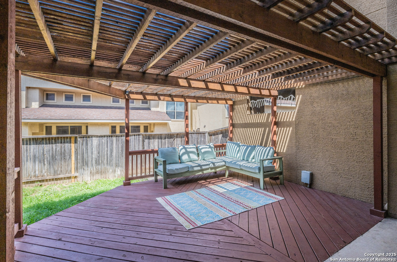 22215 Sausalito Court San Antonio TX 78258