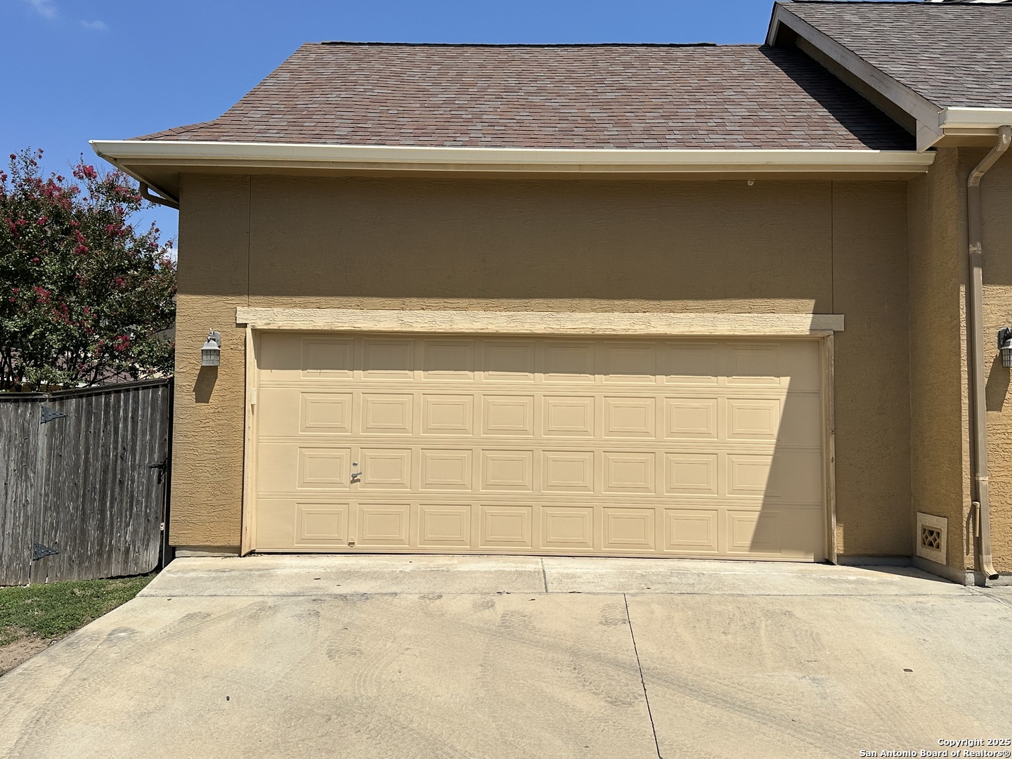 22215 Sausalito Court San Antonio TX 78258