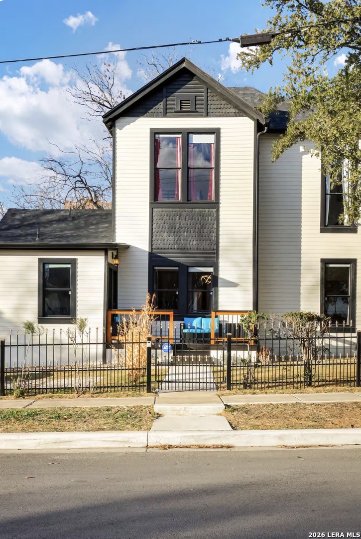 1003 N Hackberry Street San Antonio TX 78202