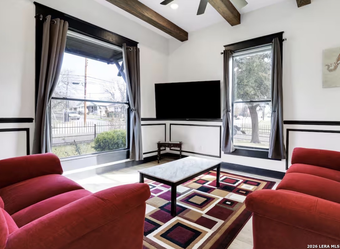 1003 N Hackberry Street San Antonio TX 78202