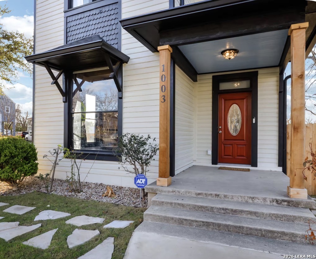 1003 N Hackberry Street San Antonio TX 78202
