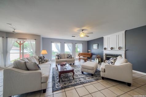 25006 Flying Arrow San Antonio TX 78258