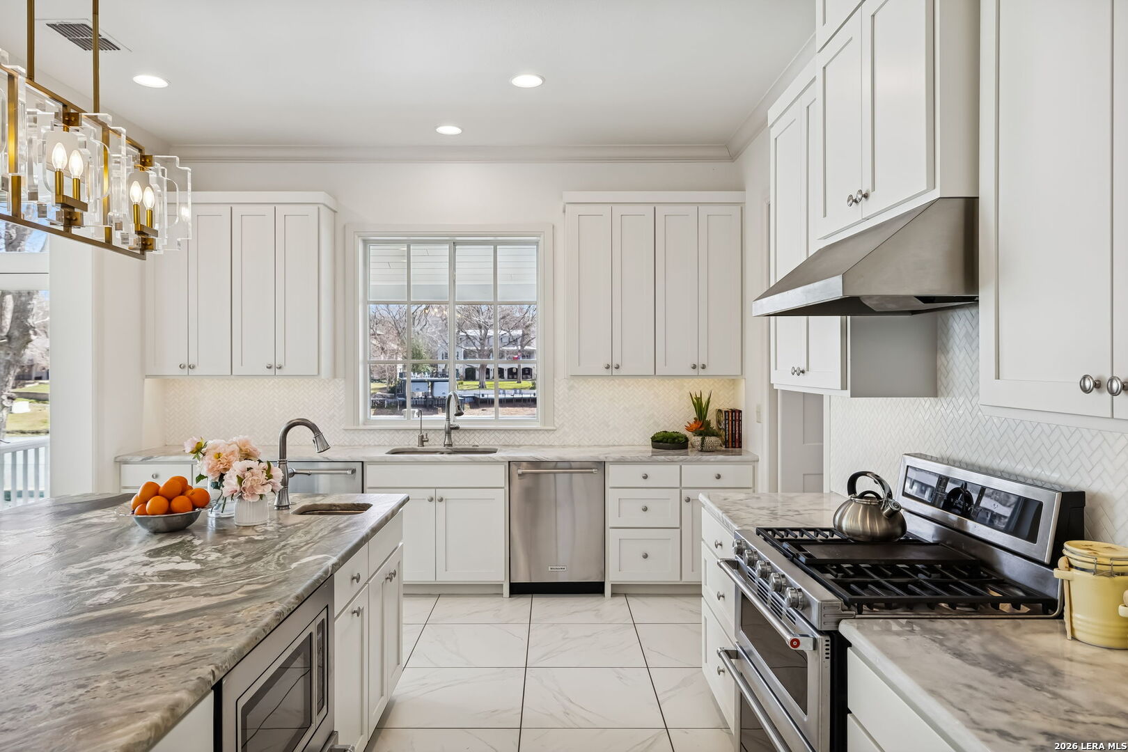 2319 Terminal Loop Mcqueeney TX 78123