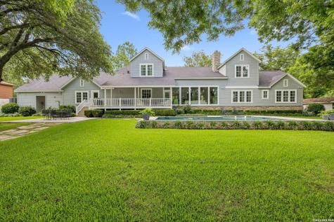 2319 Terminal Loop Mcqueeney TX 78123