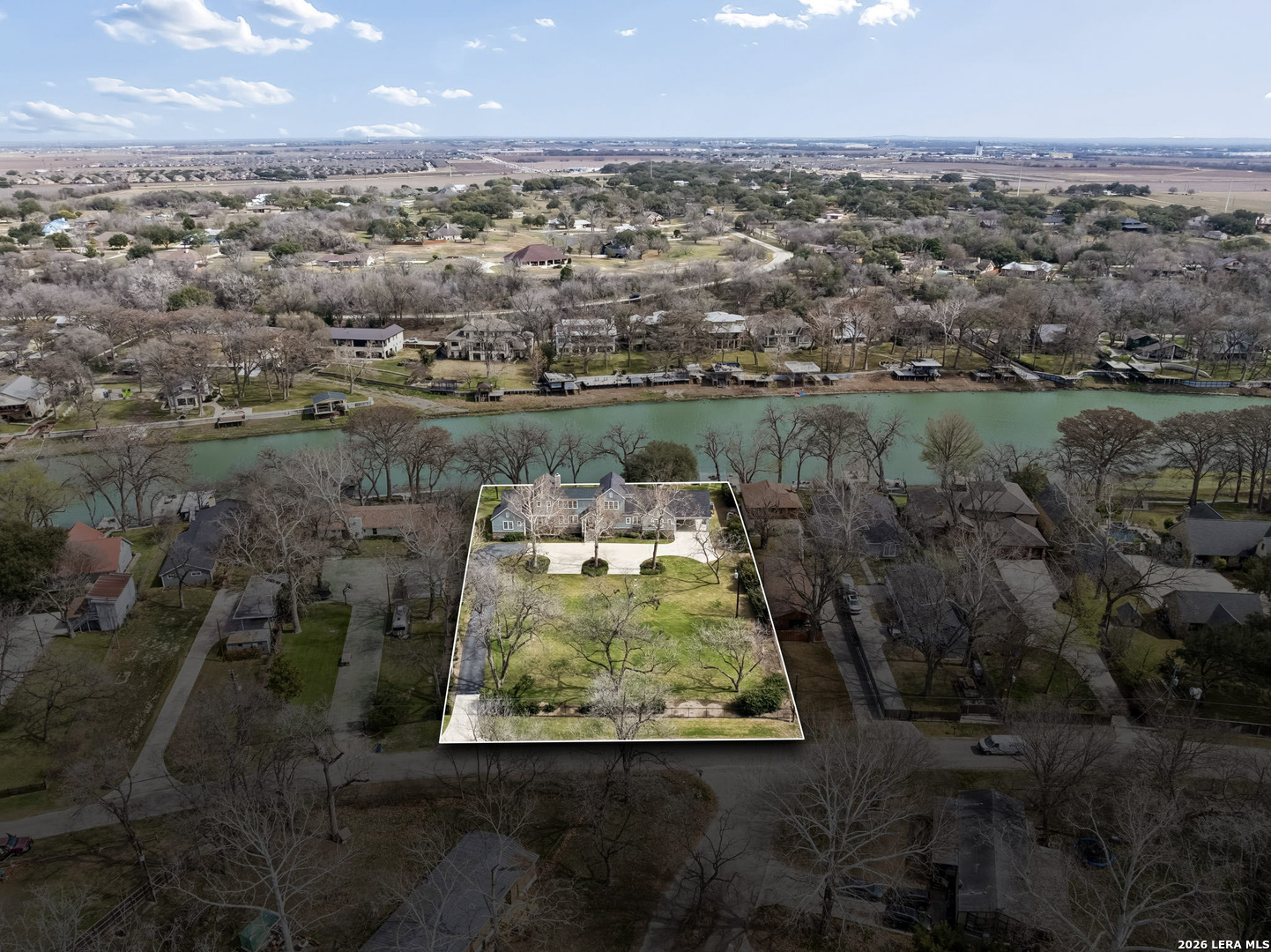 2319 Terminal Loop Mcqueeney TX 78123