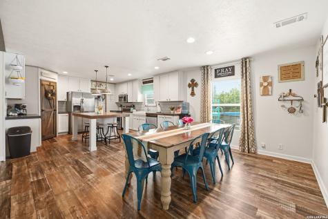 18622 County Road 5740 Castroville TX 78009