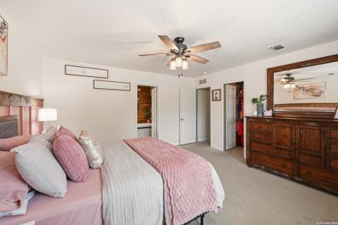 18622 County Road 5740 Castroville TX 78009