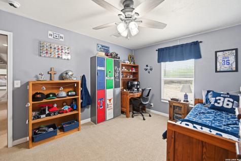 18622 County Road 5740 Castroville TX 78009