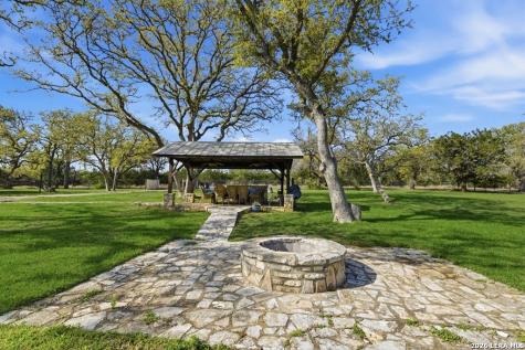 125 Mauk Road Ingram TX 78025