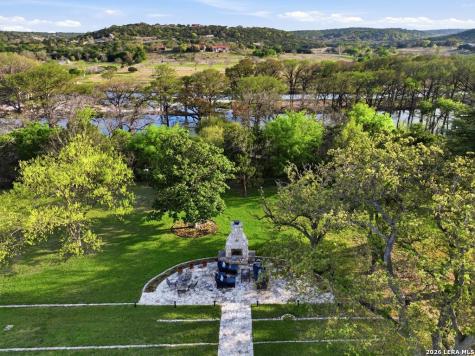 125 Mauk Road Ingram TX 78025