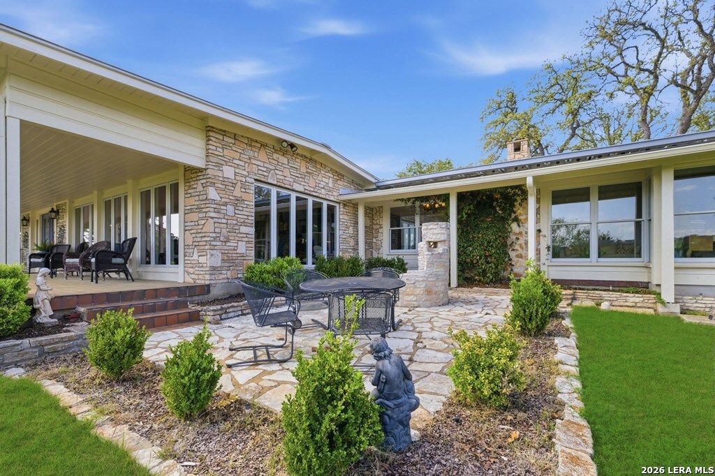 125 Mauk Road Ingram TX 78025