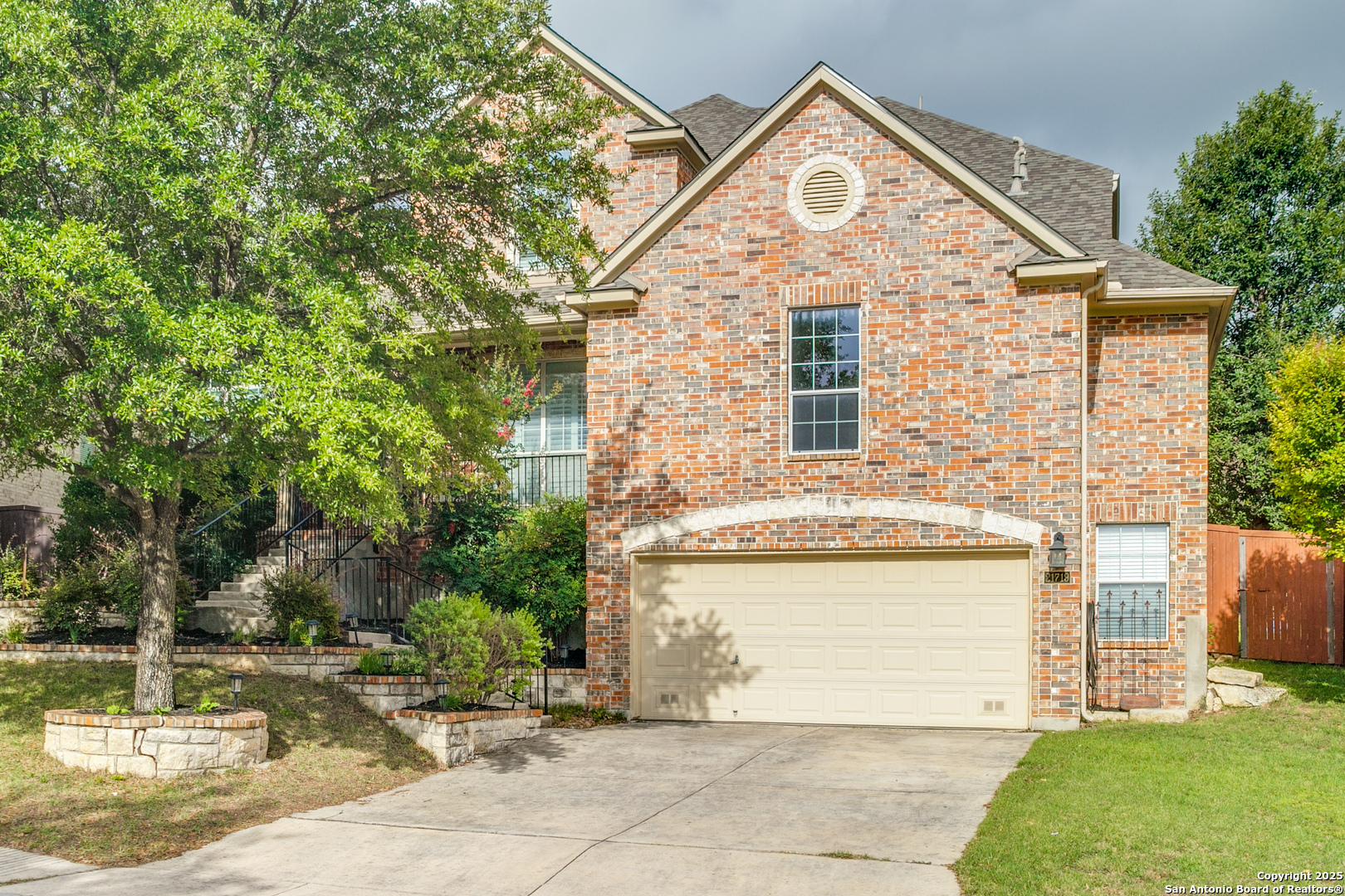 21719 Chaucer Hill San Antonio TX 78256