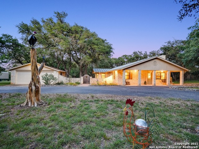 401 Ridge Oak Drive Wimberley TX 78676