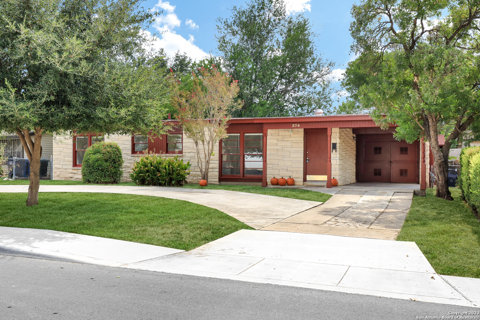 374 Kate Schenck Avenue San Antonio TX 78223