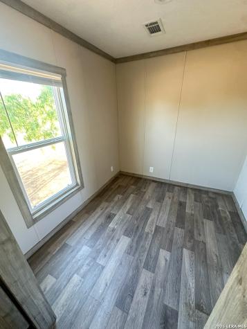 5094 Amber Street Bishop TX 78343