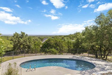 318 Remington Drive Bergheim TX 78004