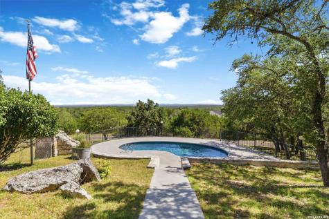 318 Remington Drive Bergheim TX 78004
