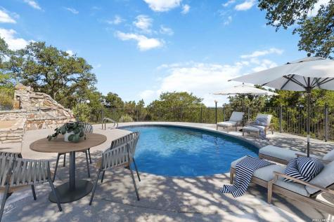 318 Remington Drive Bergheim TX 78004