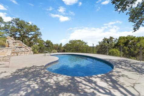 318 Remington Drive Bergheim TX 78004