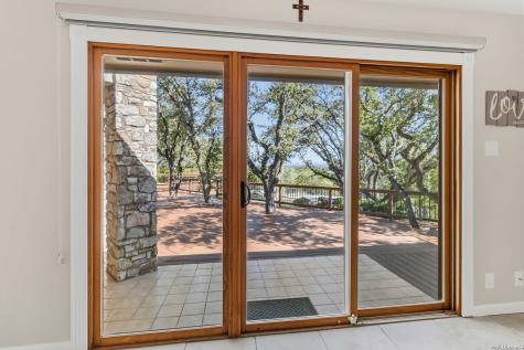 318 Remington Drive Bergheim TX 78004