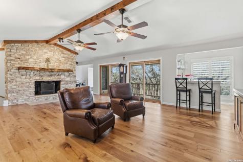 318 Remington Drive Bergheim TX 78004