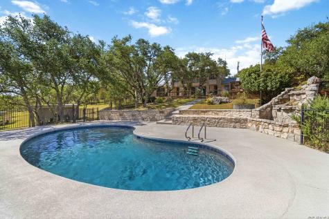 318 Remington Drive Bergheim TX 78004