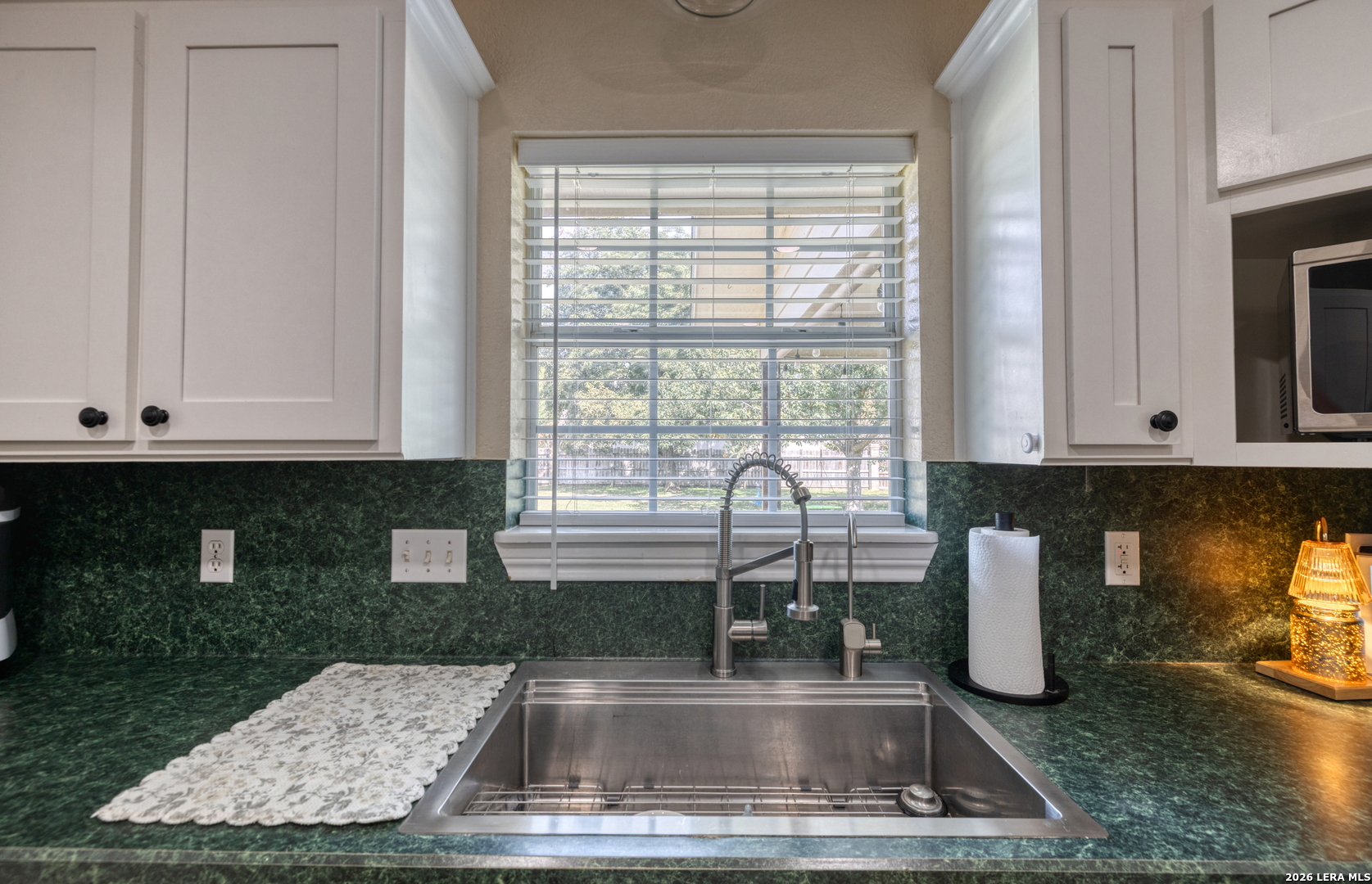 2130 Hackberry Drive Uvalde TX 78801