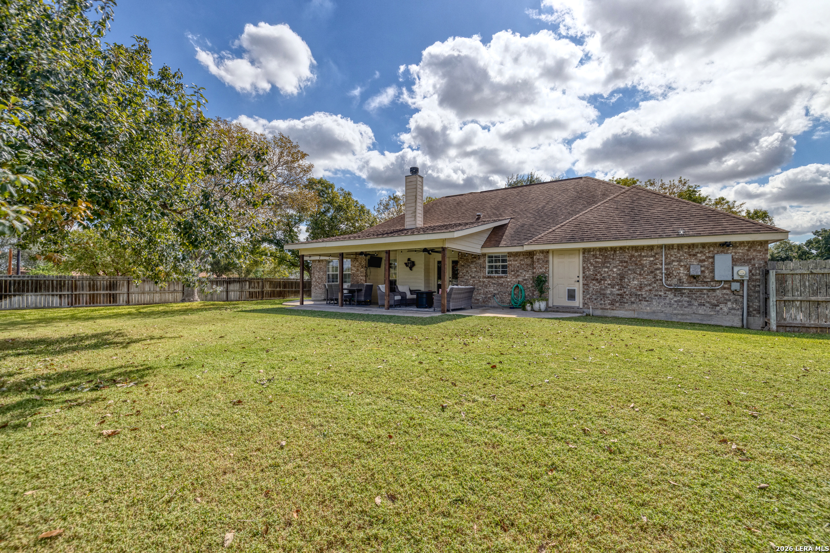 2130 Hackberry Drive Uvalde TX 78801