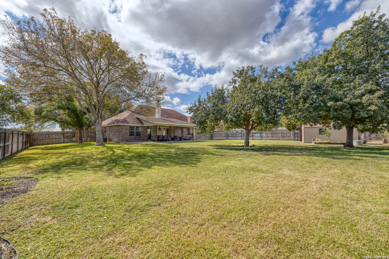 2130 Hackberry Drive Uvalde TX 78801