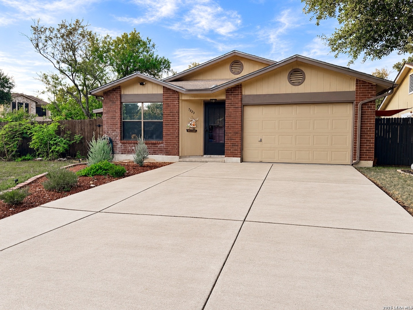 7523 Echo Glade San Antonio TX 78249