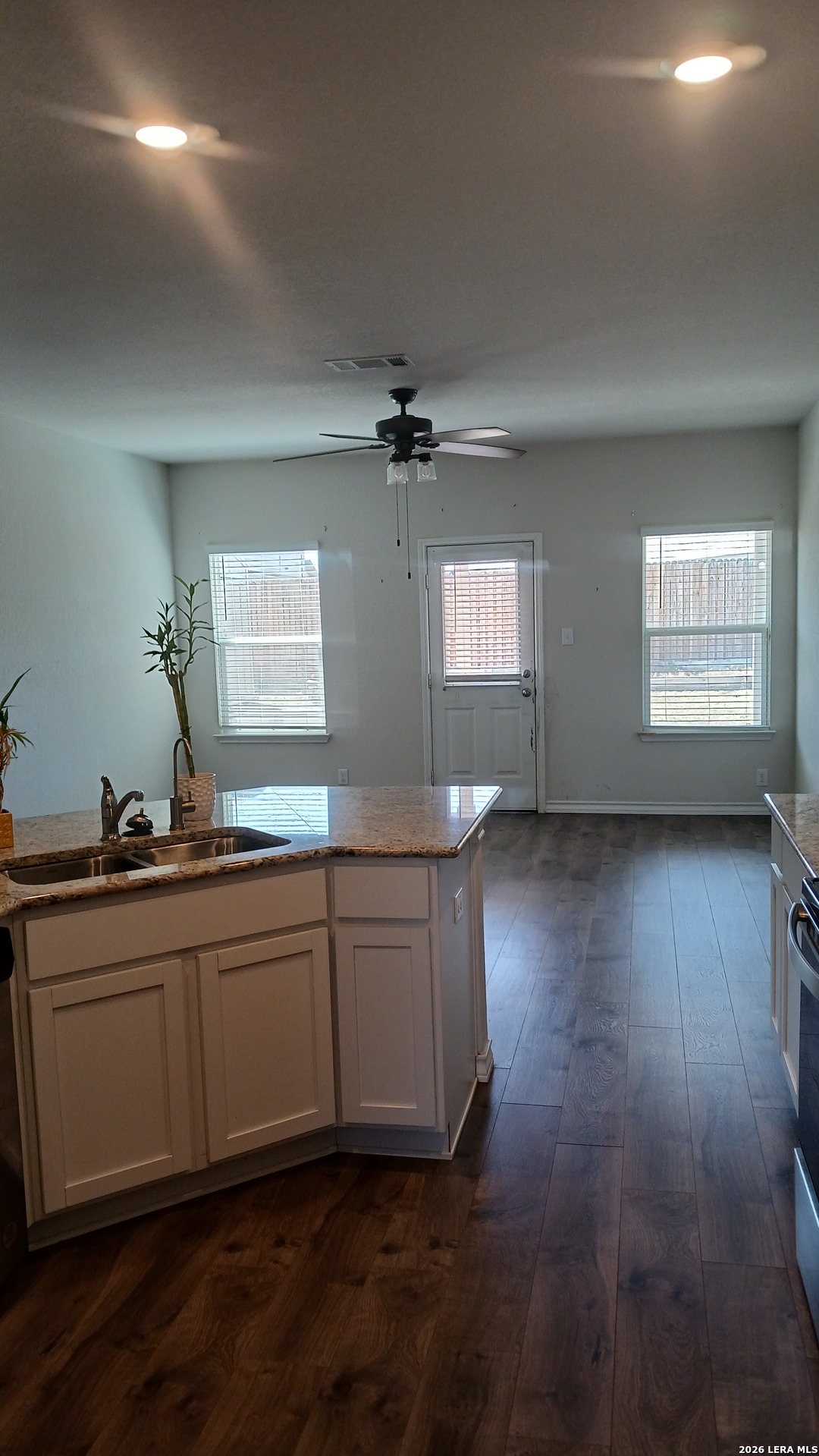 303 Sulphur Springs Cibolo TX 78108
