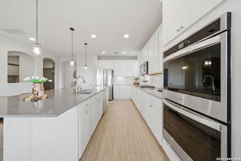 27710 Alpine Tundra Boerne TX 78015