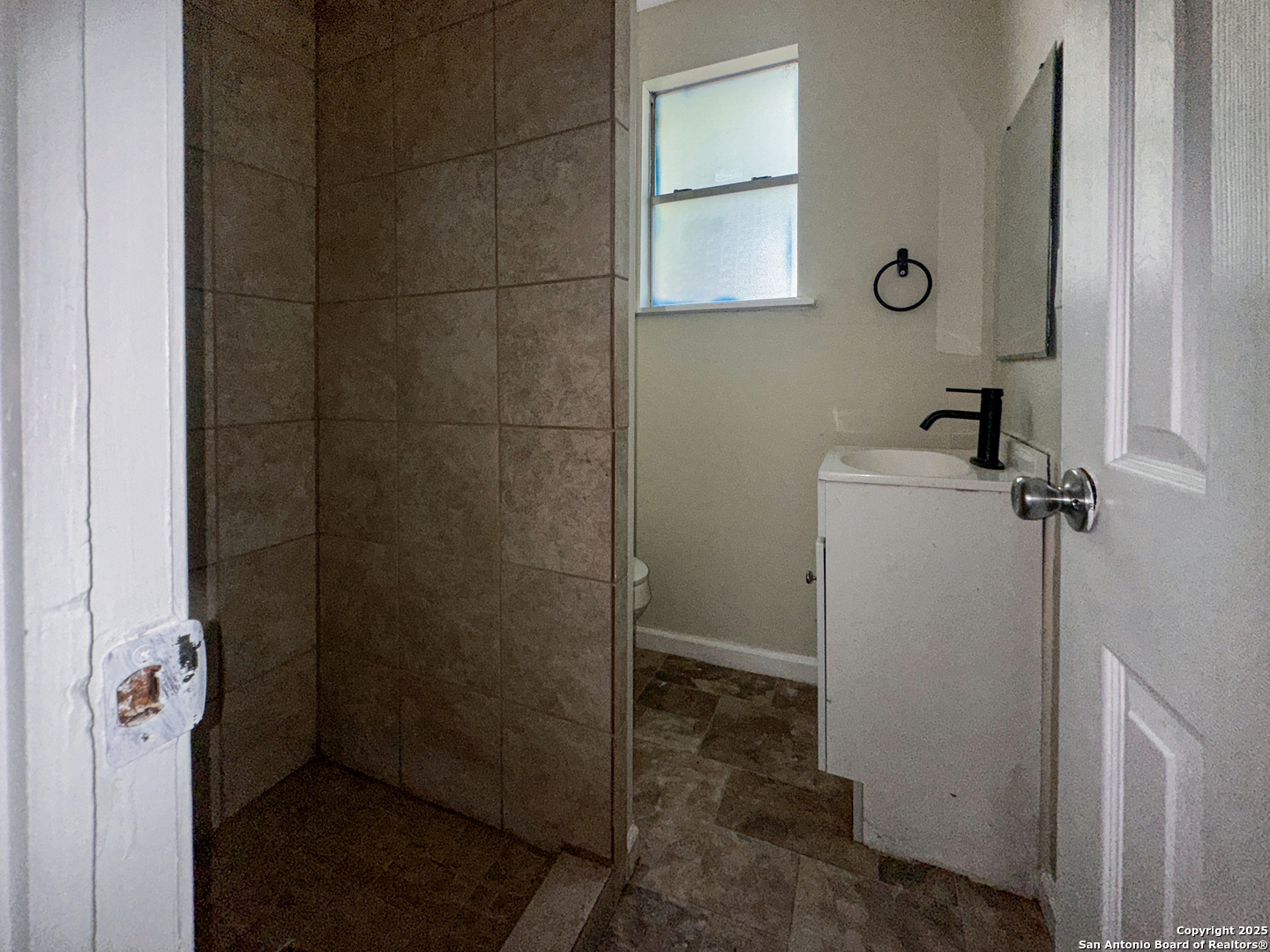 1225 Leal San Antonio TX 78207