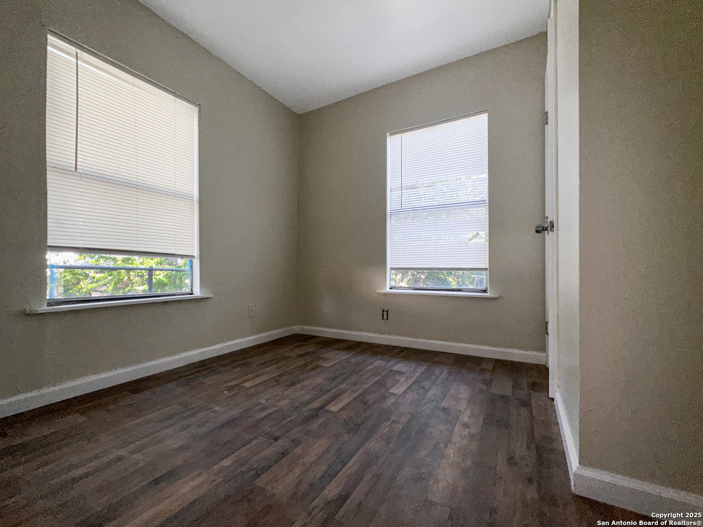 1225 Leal San Antonio TX 78207